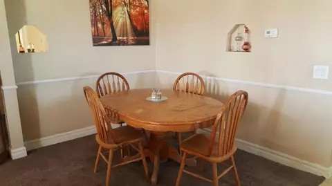 8135 Avenue E8 W, Lancaster, CA 93536 photo 3