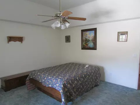 22913 Mariposa Rd, Tehachapi, CA 93561 photo 31