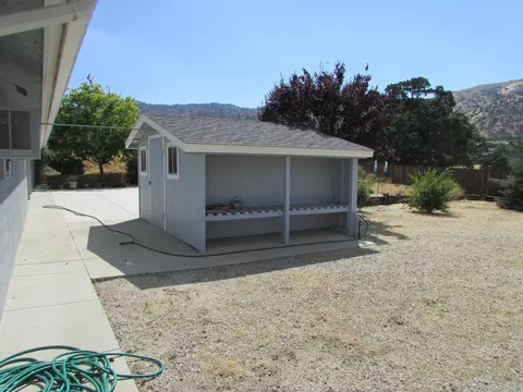 22913 Mariposa Rd, Tehachapi, CA 93561 photo 37