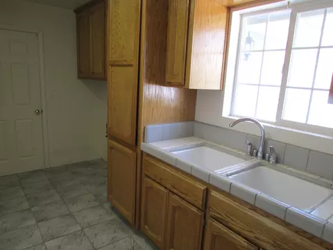 22913 Mariposa Rd, Tehachapi, CA 93561 photo 19