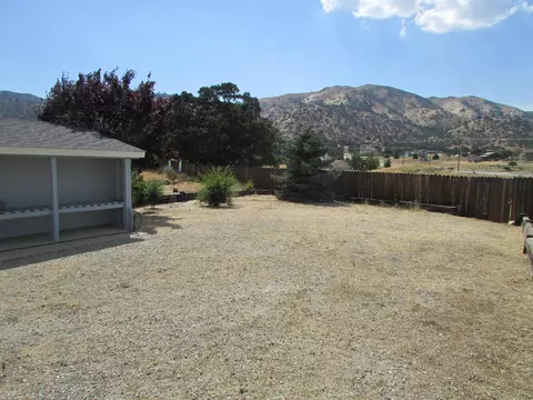22913 Mariposa Rd, Tehachapi, CA 93561 photo 38