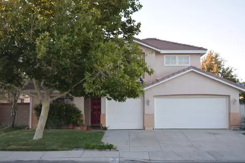 3237 Encelia Ln, Lancaster, CA 93536 photo 1