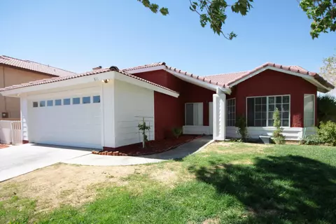 811 Avenue J9 E, Lancaster, CA 93535 photo 1