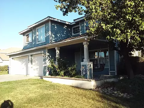 3354 Kudos Ct, Lancaster, CA 93535 photo 2