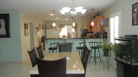 1810 Jackman St E, Lancaster, CA 93535 photo 3