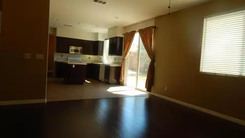 43355 Harbor St, Lancaster, CA 93536 photo 8