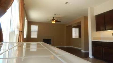 43355 Harbor St, Lancaster, CA 93536 photo 9