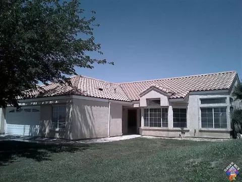 37208 43rd St E, Palmdale, CA 93552 photo 1