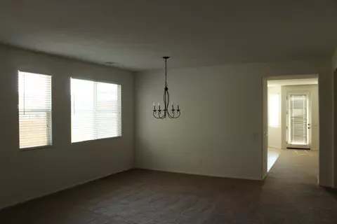 44945 Normandy Ln, Lancaster, CA 93536 photo 4