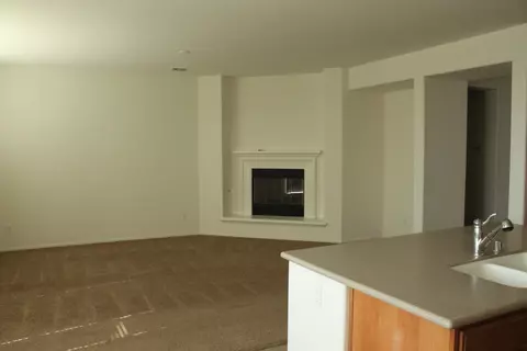 44945 Normandy Ln, Lancaster, CA 93536 photo 3