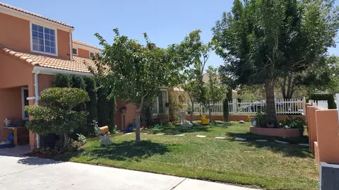 38058 50th St E, Palmdale, CA 93552 photo 3