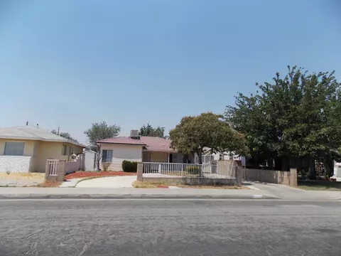 44803 Genoa Ave, Lancaster, CA 93534 photo 2
