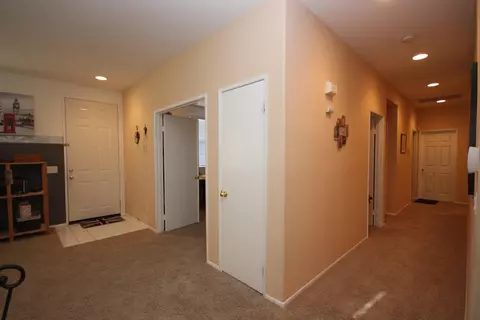 1548 Sutherland St, Lancaster, CA 93534 photo 8