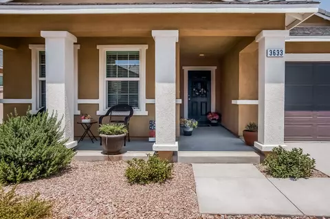 3633 Emerald Ln, Lancaster, CA 93535 photo 5