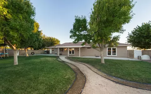 45006 42nd St E, Lancaster, CA 93535 photo 11