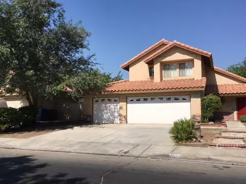 43935 5th St E, Lancaster, CA 93535 photo 2
