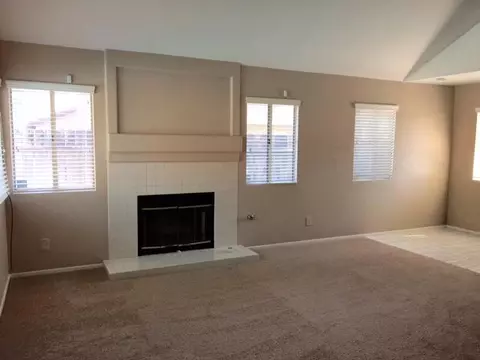 43935 5th St E, Lancaster, CA 93535 photo 3