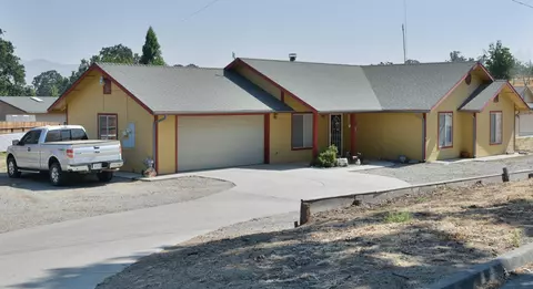 17201 Bold Venture Dr, Tehachapi, CA 93561 photo 3
