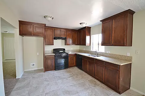 37304 Populus Ave, Palmdale, CA 93552 photo 6