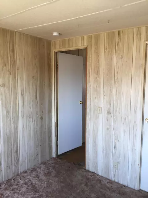 10406 Lone Butte Rd, Mojave, CA 93501 photo 10