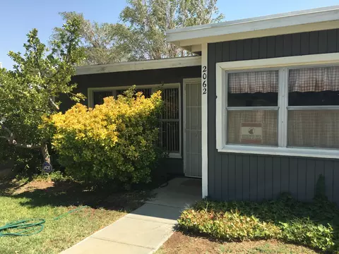 2062 Panamint St, Mojave, CA 93501 photo 3