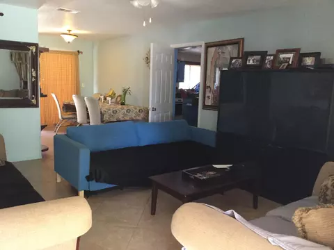 9050 Avenue T E, Littlerock, CA 93543 photo 3