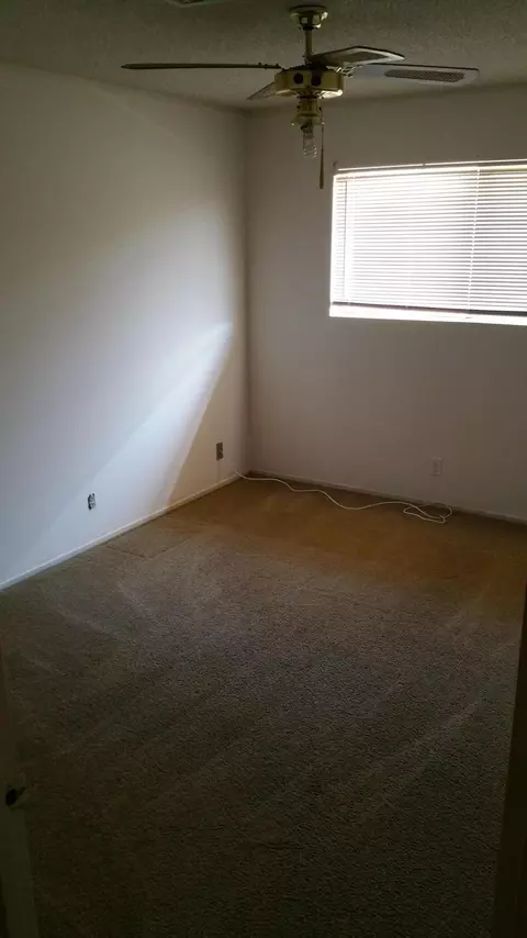 44543 Hanstead Ave, Lancaster, CA 93535 photo 12