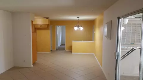 44543 Hanstead Ave, Lancaster, CA 93535 photo 3