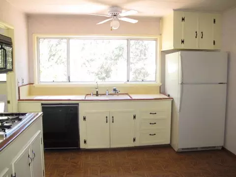 1220 Robin Rd, Wrightwood, CA 92397 photo 13