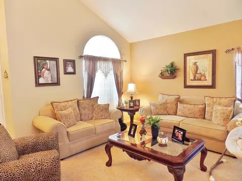 44514 Stonebridge Ln, Lancaster, CA 93536 photo 6