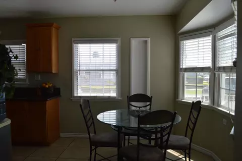 601 Magnolia W, Compton, CA 90220 photo 24