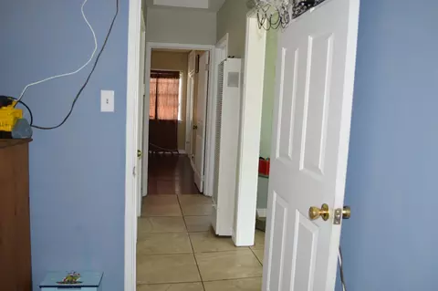 601 Magnolia W, Compton, CA 90220 photo 34