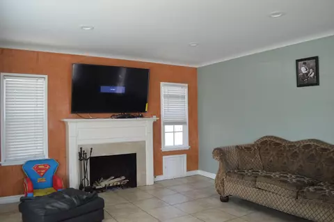 601 Magnolia W, Compton, CA 90220 photo 18