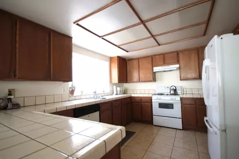 1333 Sun Ct, Lancaster, CA 93535 photo 6