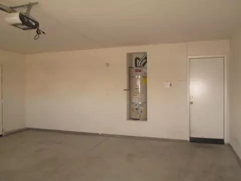 3623 Koufax Dr, Lancaster, CA 93535 photo 38