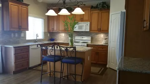 2810 Huston Pl, Lancaster, CA 93536 photo 13