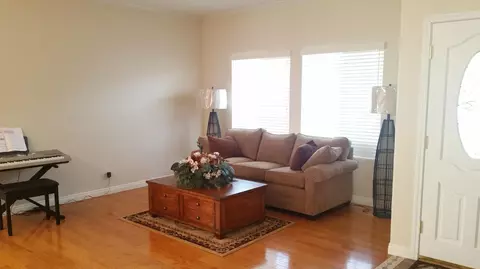 2810 Huston Pl, Lancaster, CA 93536 photo 5