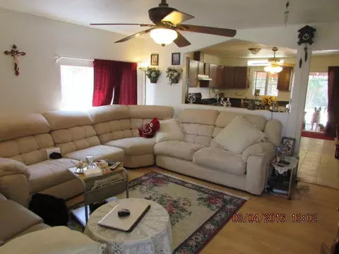 42909 Alexo Dr, Lancaster, CA 93536 photo 4