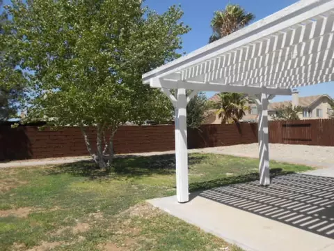 3253 Honeysuckle Ave, Palmdale, CA 93550 photo 14
