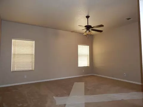 27401 Man O War Dr, Tehachapi, CA 93561 photo 17