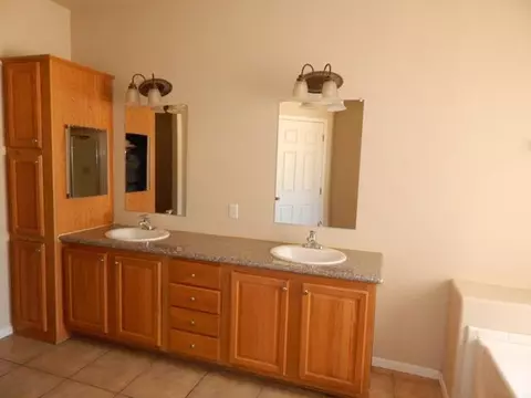 27401 Man O War Dr, Tehachapi, CA 93561 photo 22
