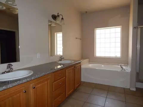 27401 Man O War Dr, Tehachapi, CA 93561 photo 20