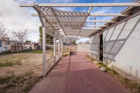 44443 Fig Ave, Lancaster, CA 93534 photo 13