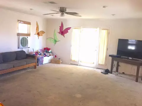 38044 Raintree Ln, Palmdale, CA 93552 photo 9