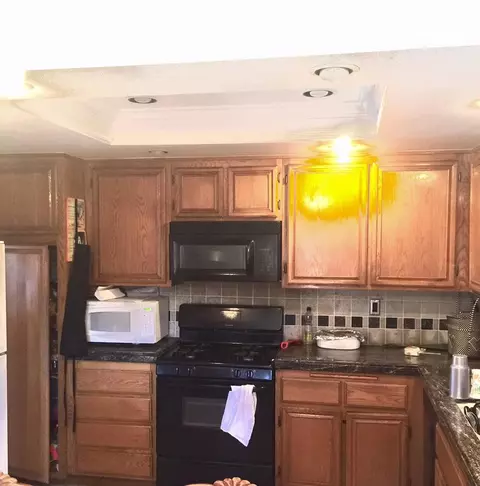 38044 Raintree Ln, Palmdale, CA 93552 photo 6