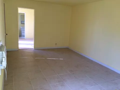 38529 6th St E, Palmdale, CA 93550 photo 3