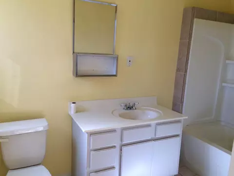 38529 6th St E, Palmdale, CA 93550 photo 4