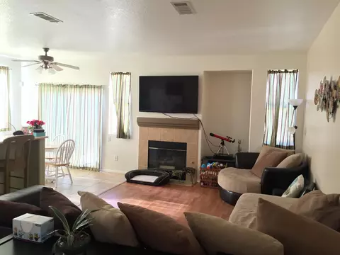 2003 Astor Ct, Lancaster, CA 93536 photo 13