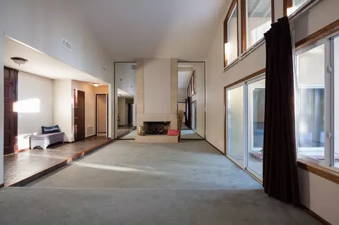 44056 Halcom Ave, Lancaster, CA 93536 photo 6