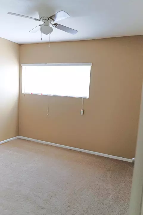 302 Ave J E, Lancaster, CA 93535 photo 13